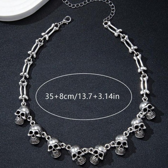 Skull Connected Choker Necklace - Picture 6 of 7